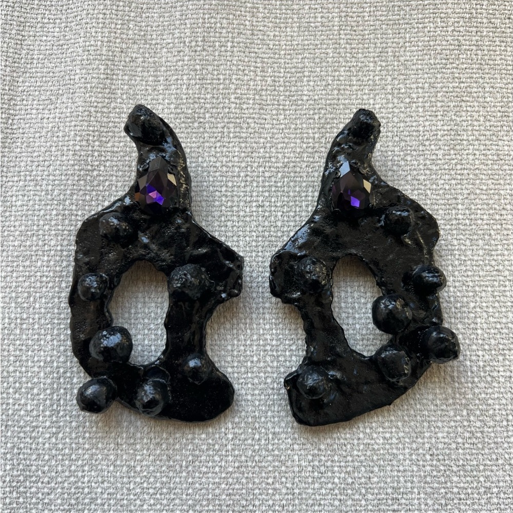 Black Textured Earrings with Purple Gem